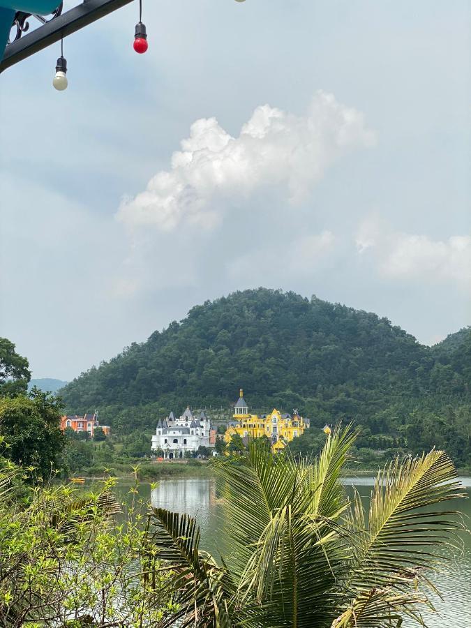 Summerly Villa Dong Do - Venuestay Hanoi Exteriör bild